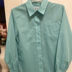 Women's button down shirt size 8 petite